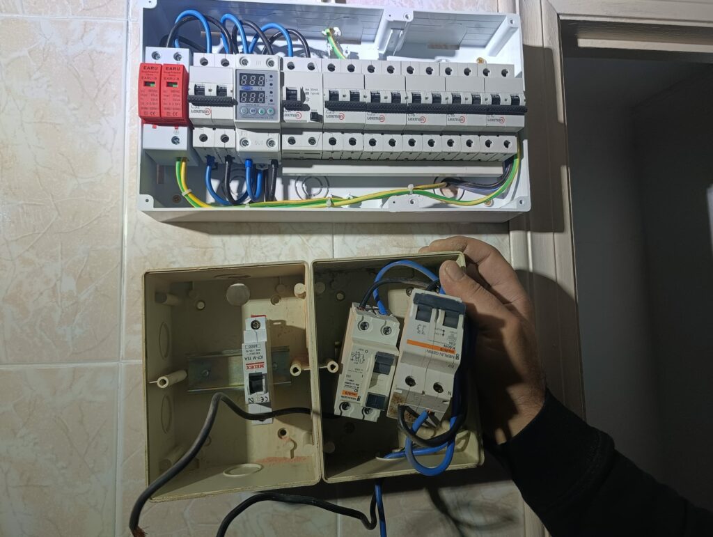 Instalación eléctrica residencial en Valencia con garantía