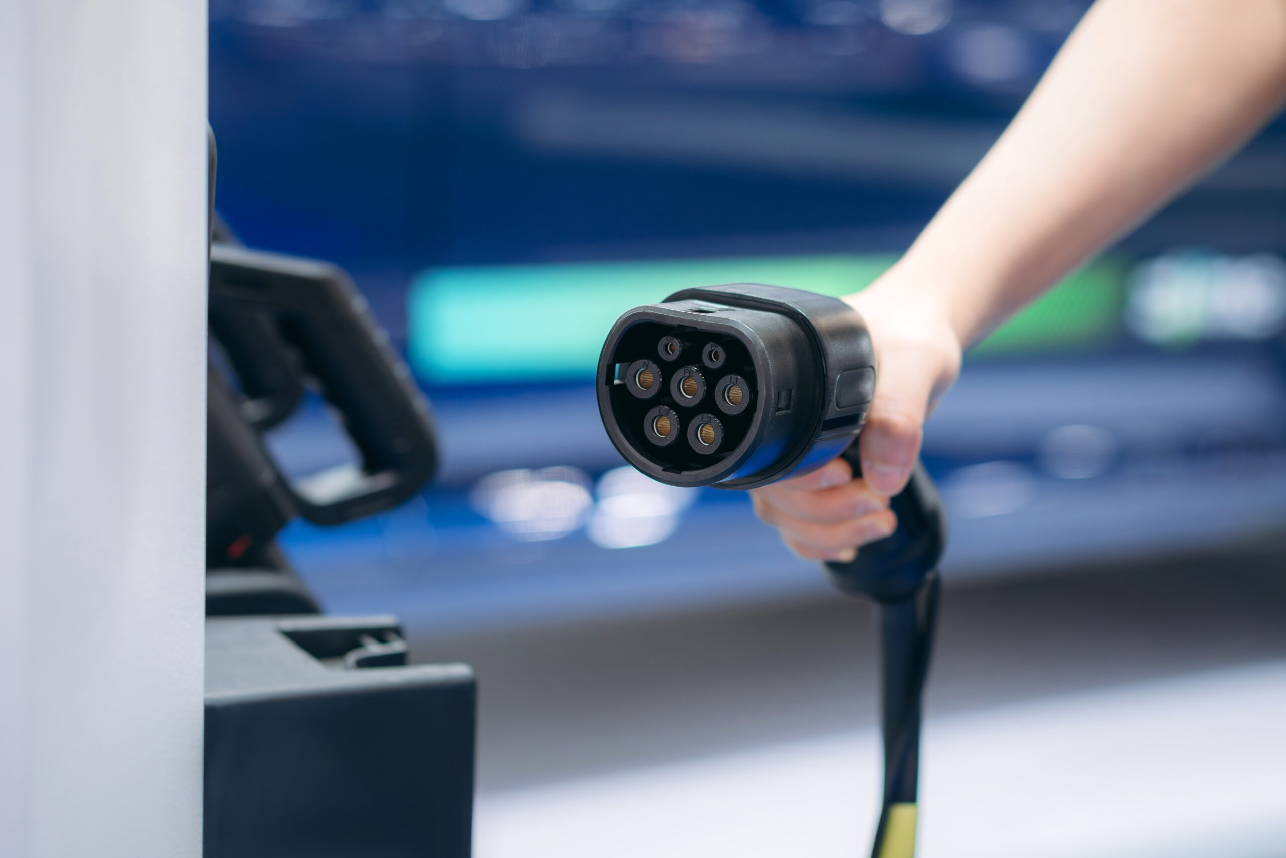 Recarga de coche eléctrico wallbox en casa Valencia - instalación cargador vehículo eléctrico doméstico